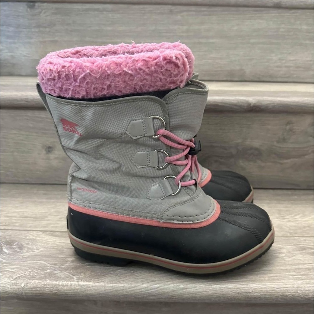 Sorel women’s size 6 winter boots